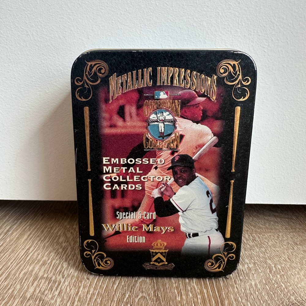Metallic Impressions Embossed Metal Collector Cards – Willie Mays 5-Card Set